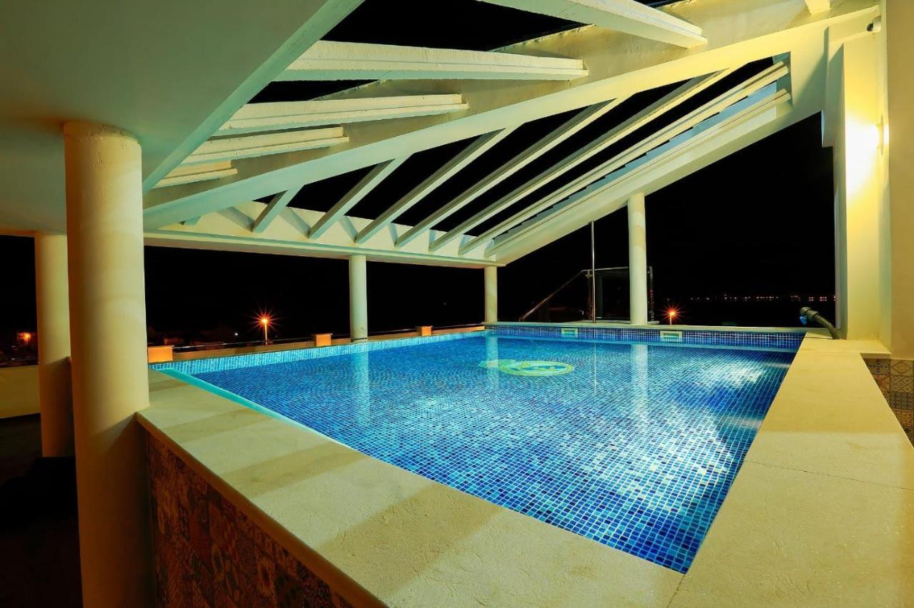 Puerta Salina Isla Cristina Hotel Ngoại thất bức ảnh